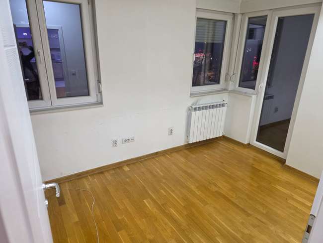 Apartament në Qendër - 2