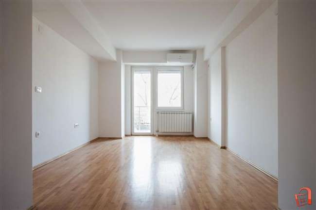 Apartament në Qendër - 2