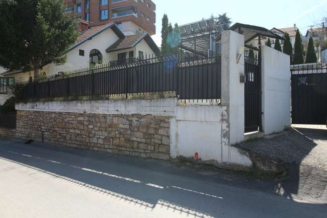 Shtëpi në Vodno me 357m2 oborr - 3