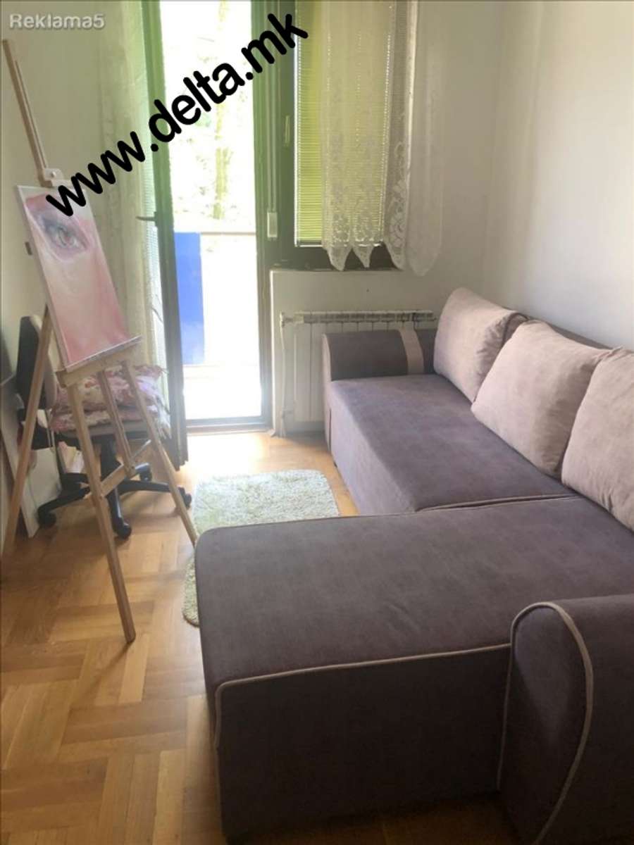 Apartament me katër dhoma në Debar Maalo - 1