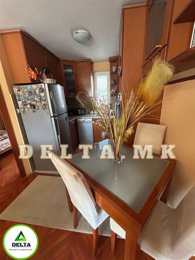 Shitet apartament me tre dhoma në Debar Maalo, Kino Karposh - 3