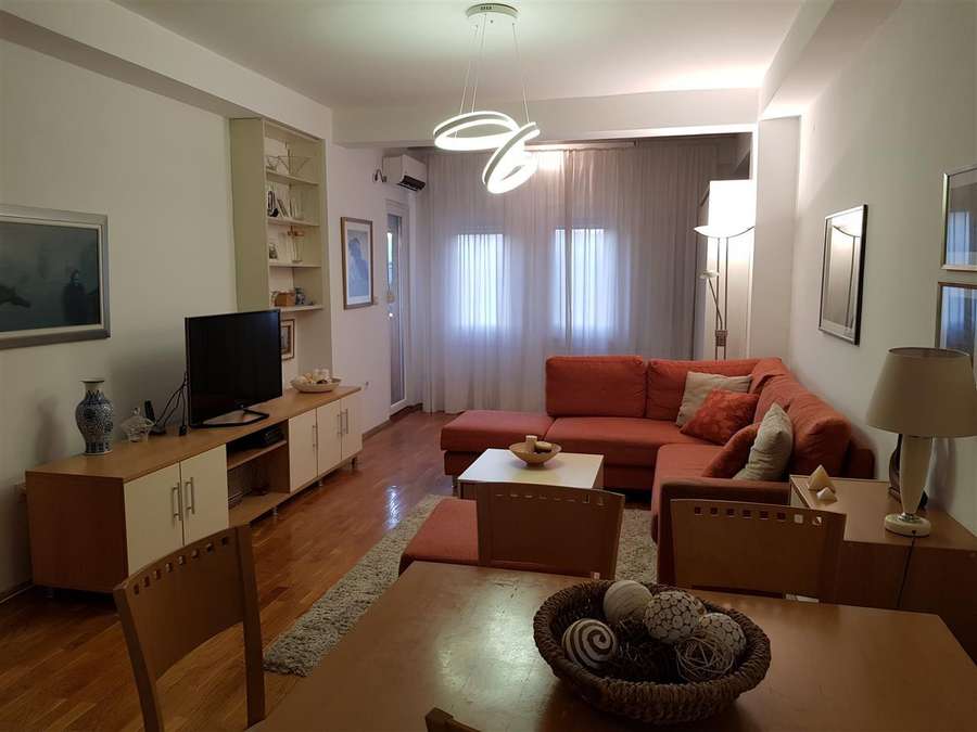 Apartament në Aerodrom - 1