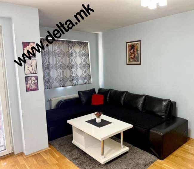 Apartament me tre dhoma gjumi për qira në Qendër - 2