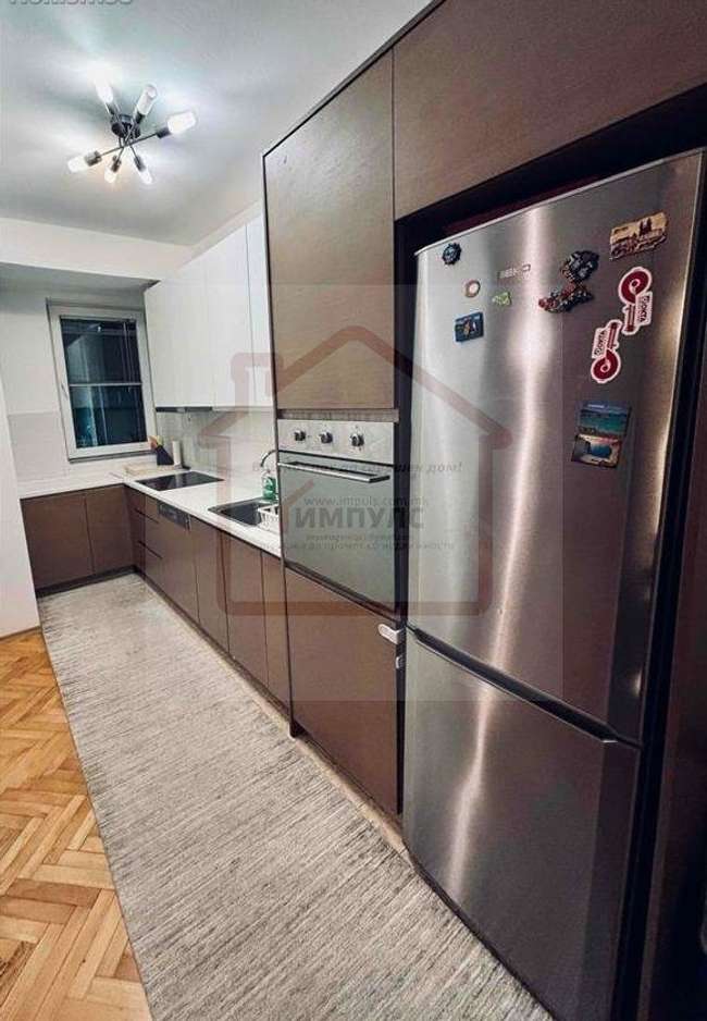 Apartament modern dhe komod me 3 dhoma në qendër - 2