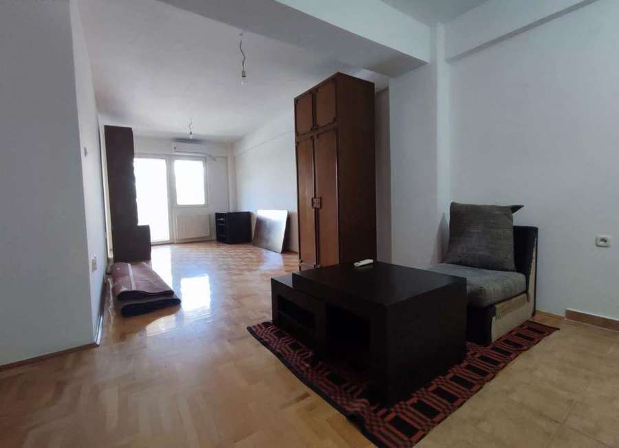 Apartament i rinovuar në Kisela Voda - 1
