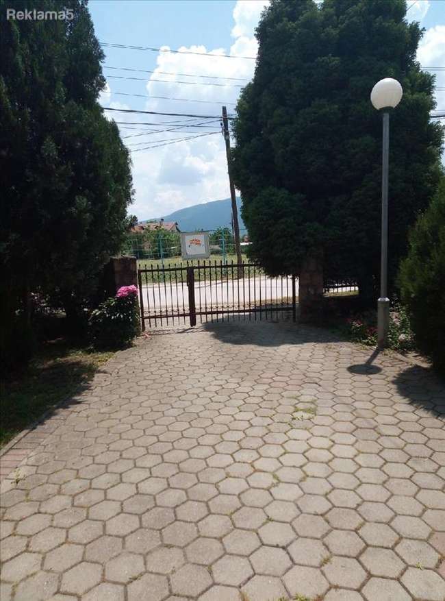 Jepet me qira shtëpi në Bardovcë - 3