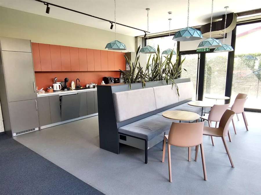 Furnished office space in Karposh, Taftalidze - 1