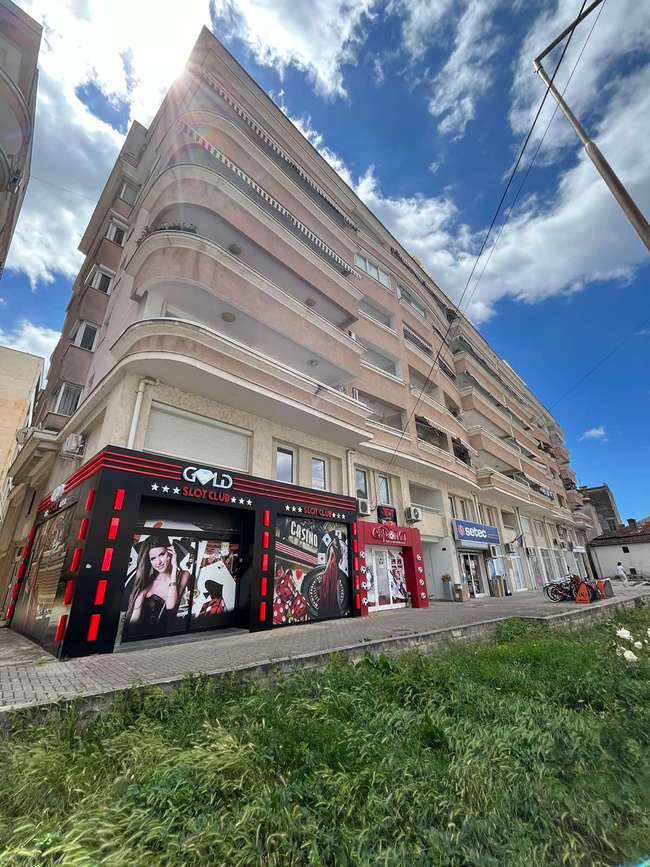 APARTAMENT 104 m² NË QENDRËN E OHRIDIT - 2