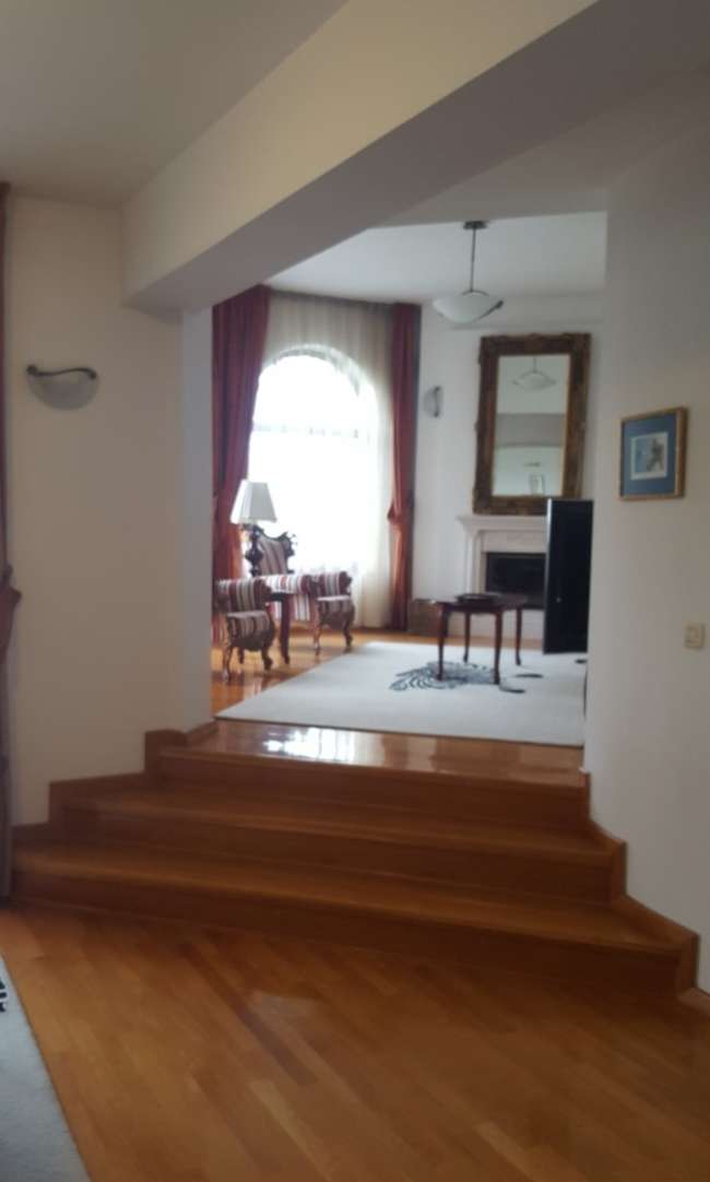 Apartment in an Exclusive Location - 3