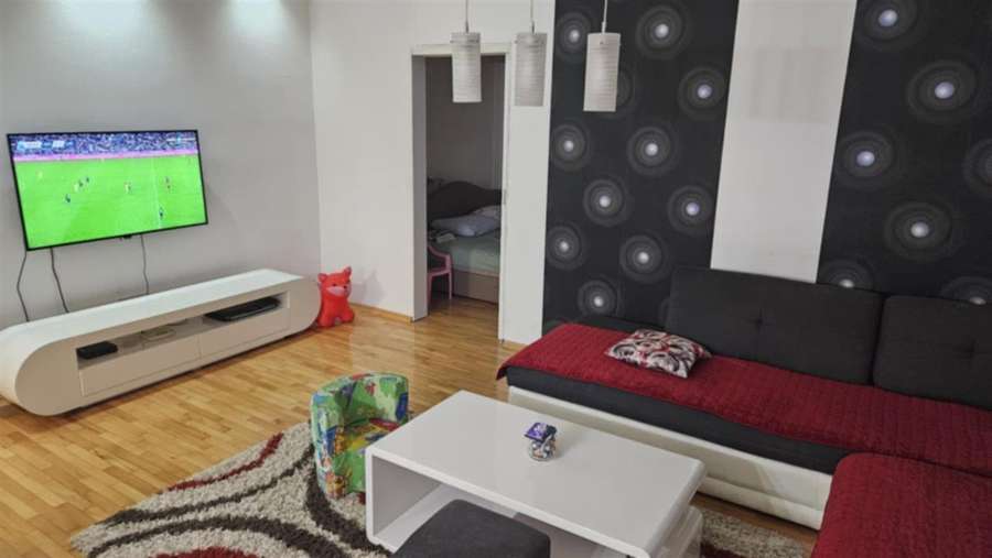 Apartament 90m2 në Gjorce Petrov - 1