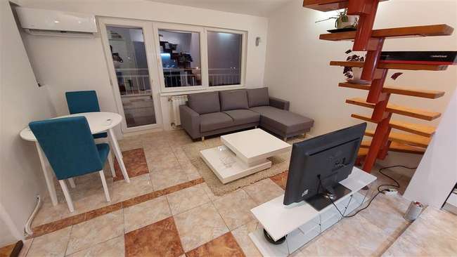 Apartment in Aerodrom - 3