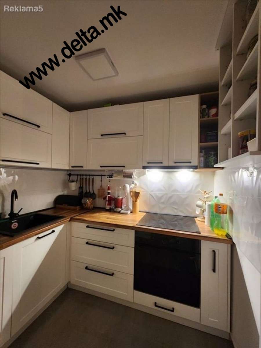 Apartament me tre dhoma në Vlae në një ndërtim të ri - 1