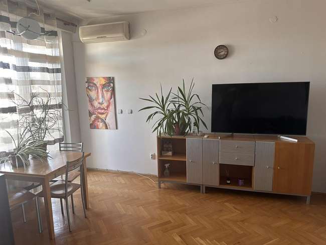 Apartament në Debar Maalo - 3