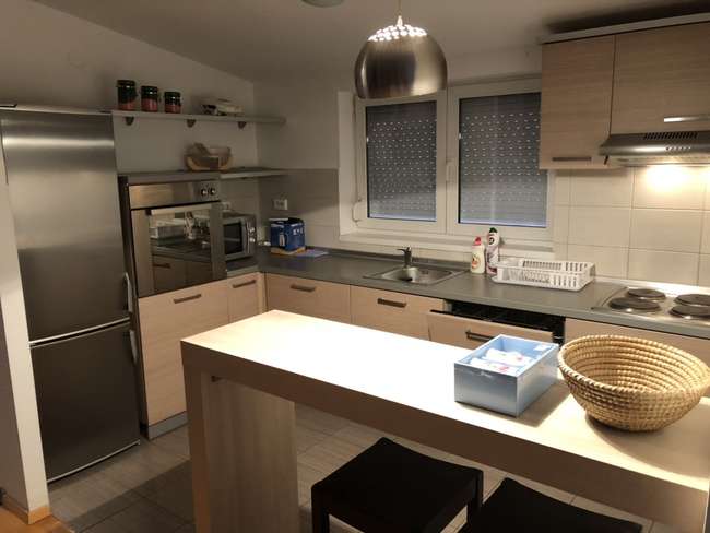 Apartament i Mobiluar Plot në Kapishtec - 3