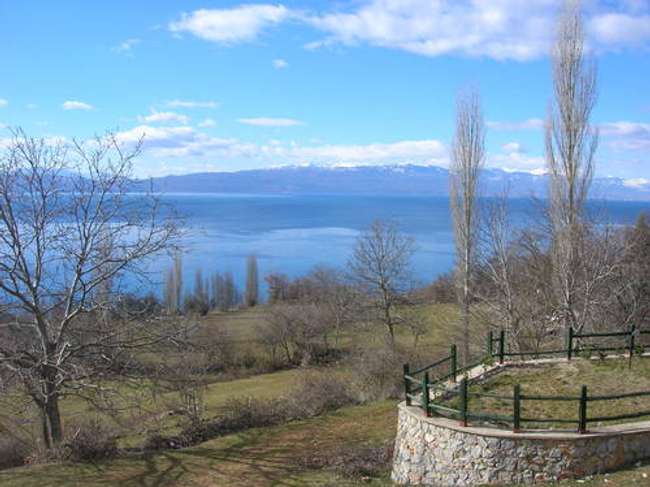 Плац за продажба во Елешец - 2