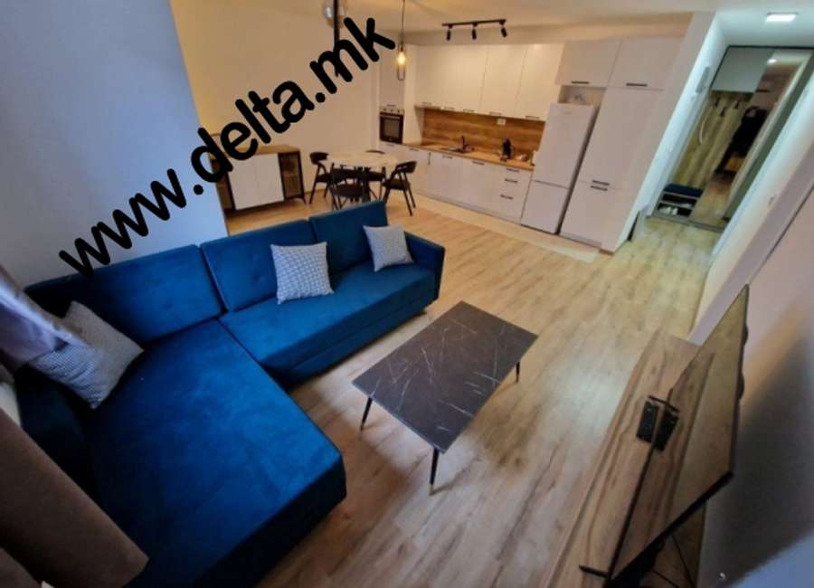 Jepet me qira apartament i ri me tre dhoma gjumi në Qendër - 1