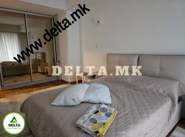 Duplex me katër dhoma në një ndërtesë elitar - 3