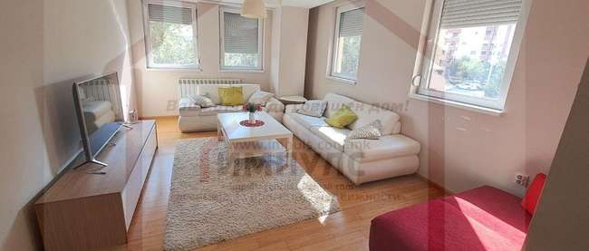 Apartament 3-dhomësh i përshtatshëm në Novo Lisice - 3