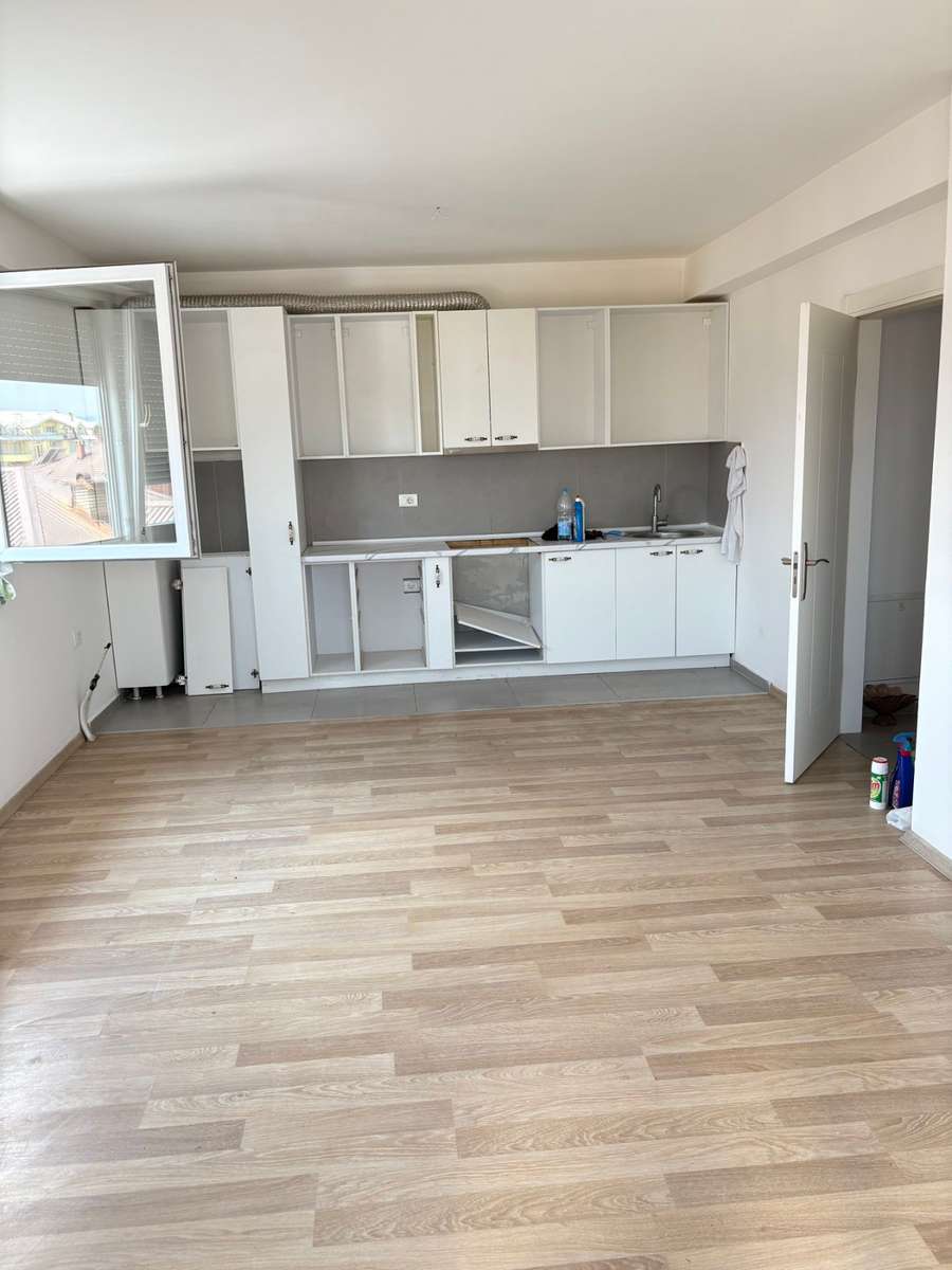 Apartament i shkëlqyer në Strugë - 1