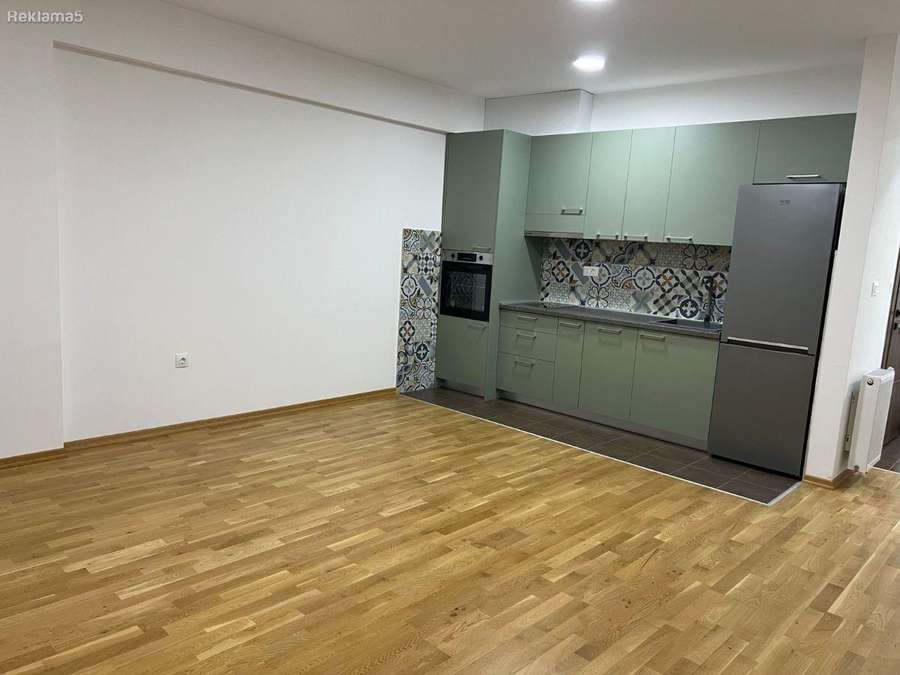Apartament në Qendër - 1