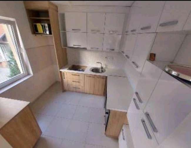 Kat i një shtëpie në Ohër - 3
