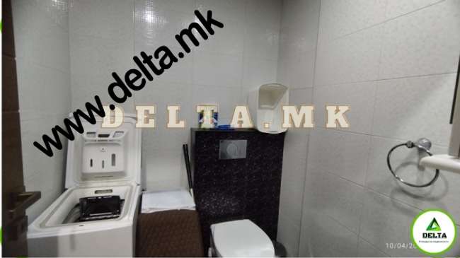 Apartament me tre dhoma gjumi në Qendër - 3