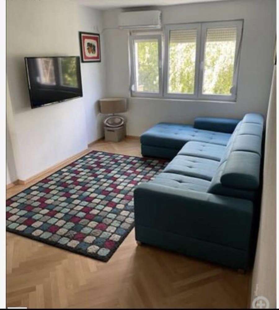 Apartament pranë Hotel Karposh - 1