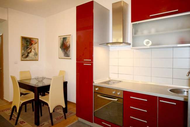Apartament i Mobiluar Plotë Pranë Parkut të Qytetit - 2