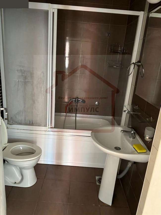Apartament 4-dhomësh i zbrazët me lokacion në Aerodrom, Shkup - 3
