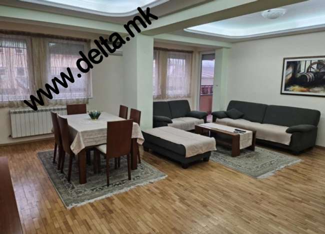Apartament me tre dhoma në Qendër - 2