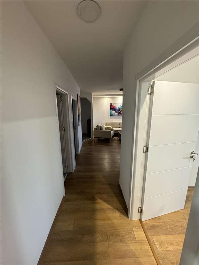 Apartament në Qendër - 3