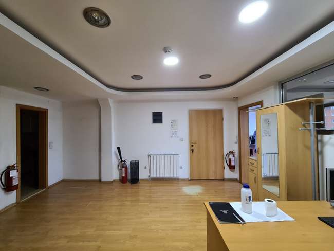 Office Space 99m2 in the Center - 3