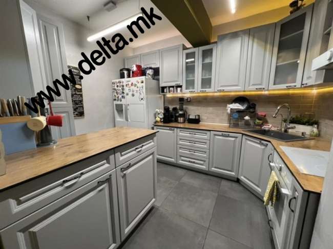 Apartament me tre dhoma gjumi të mobiluar bukur në Vodno - 3
