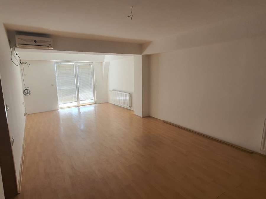 Apartament në Mavrovka - 1