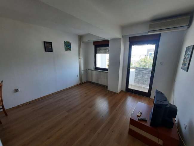 Garsoniere në Kapistec image