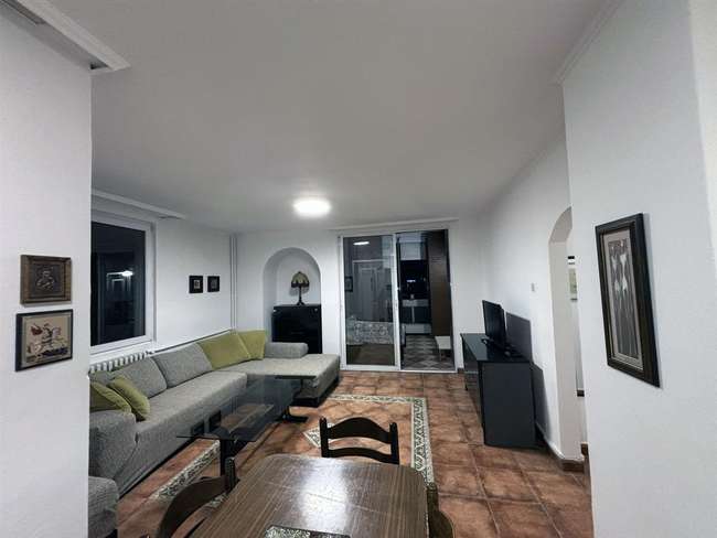Apartament në Qendër - 2