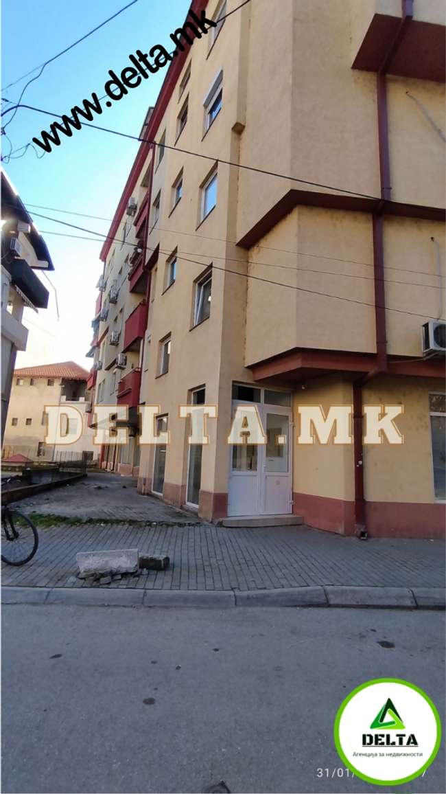 Hapësirë tregtare në Qendër pranë poliklinikës - 3