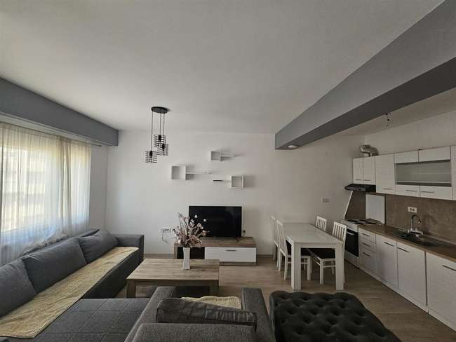 Two-bedroom apartment opposite American College - 3