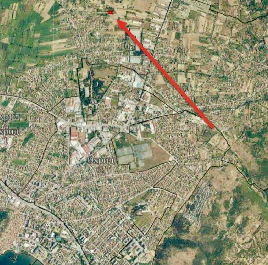Парцела-нива кај застава - 1