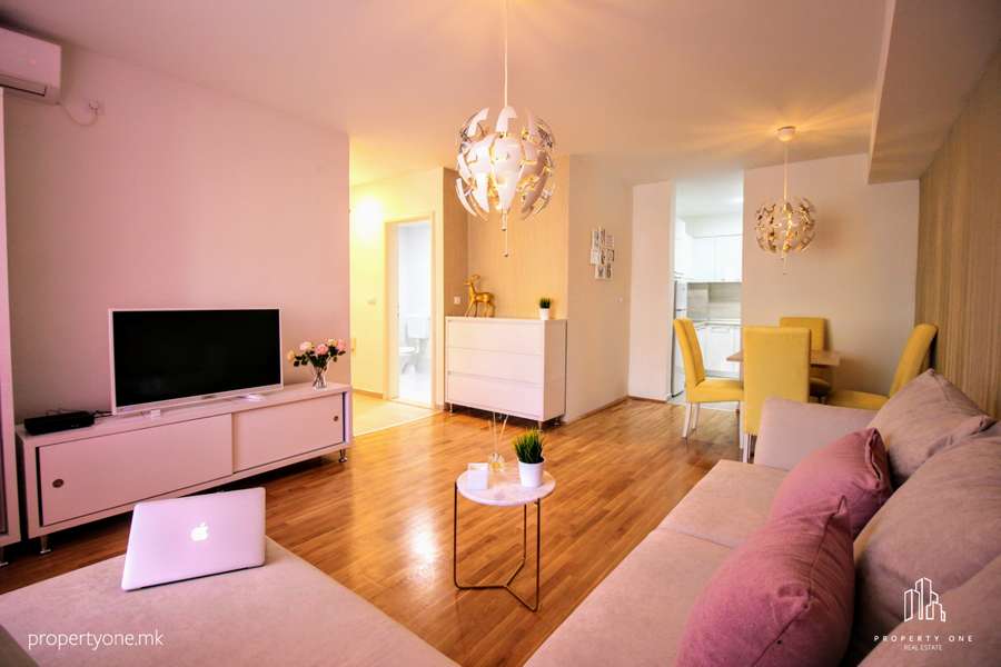 Apartament Modern në Qendër - 1