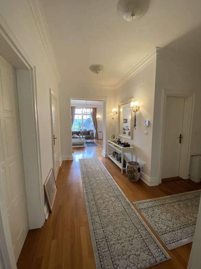Luxury Apartment in Verina - 3