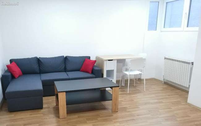 Apartament në Qendër image