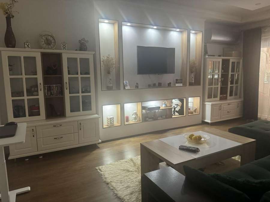 Apartament i rinovuar në Çair - 1