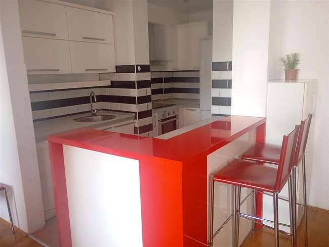 Apartament në Debar Maalo - 2