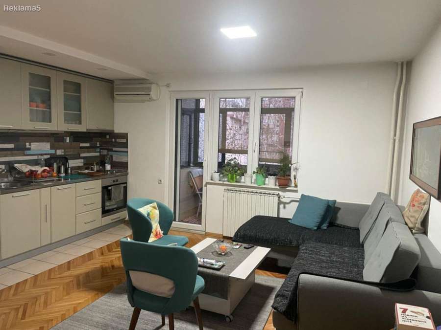 Apartment in Aerodrom - 1