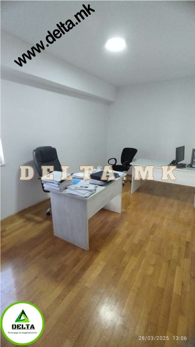 Apartament i zbrazët me 4 dhoma për qëllime biznesi në Qendër - 2