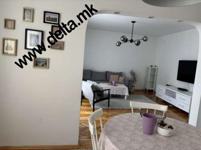 Apartament me dy dhoma gjumi për qira në Qendër - 3