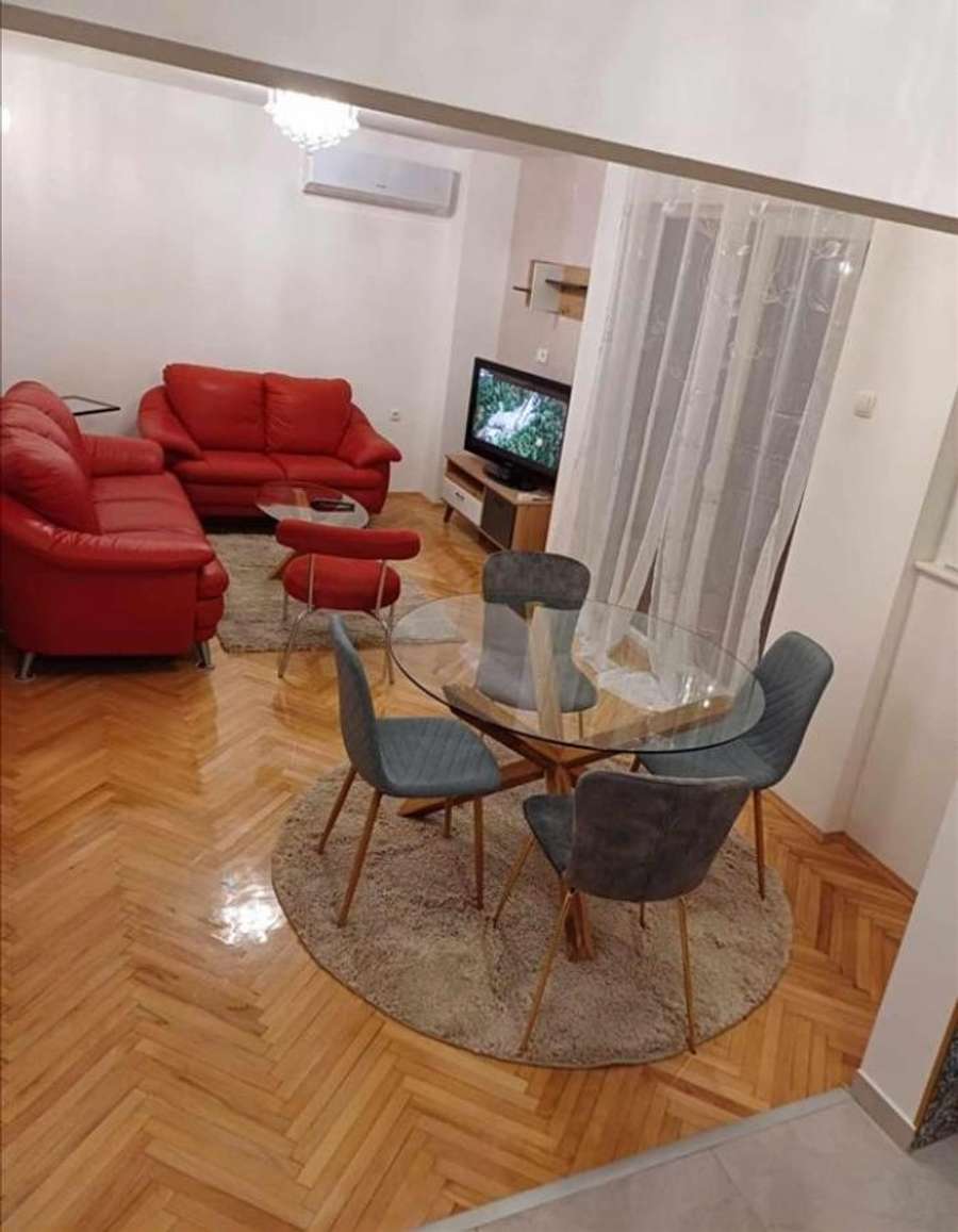 Apartament i rinovuar në zemrën e Bitolës - 1